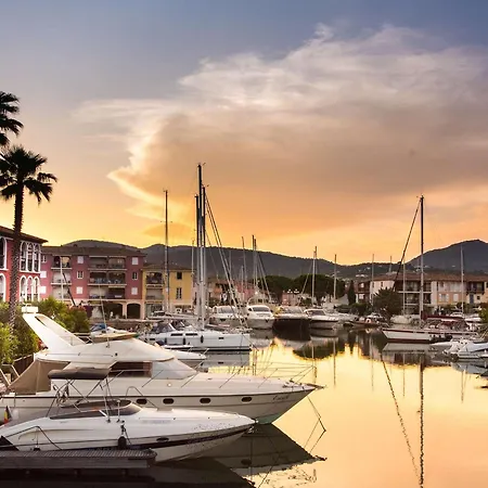 Apartment Climatise En Bord De Avec Parking A Port - Fr-1-868-27